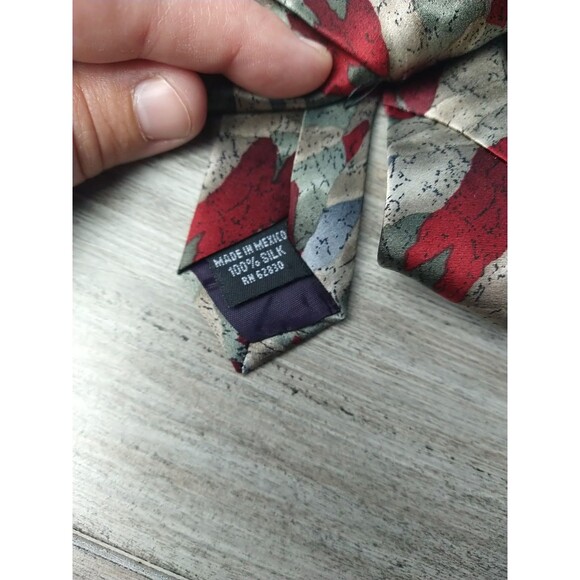 Stonehedge Cocktail Collection Men's Tie Red Blue green Brown Abstract 100 Silk - Picture 3 of 6